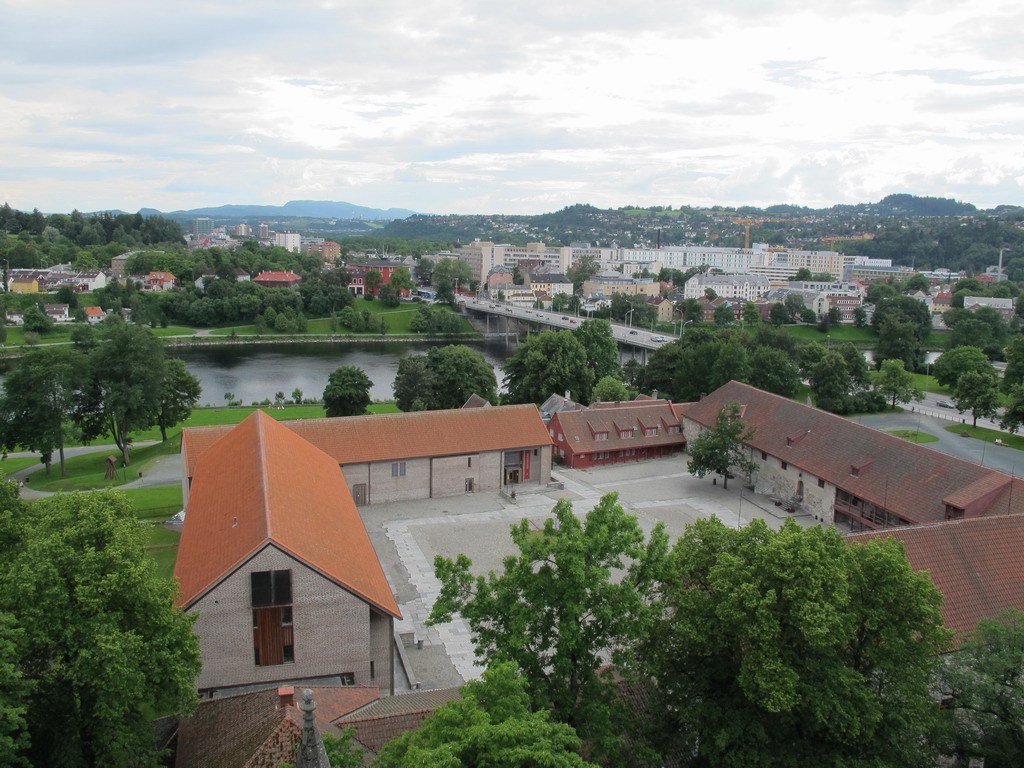 www.VELCL.cz