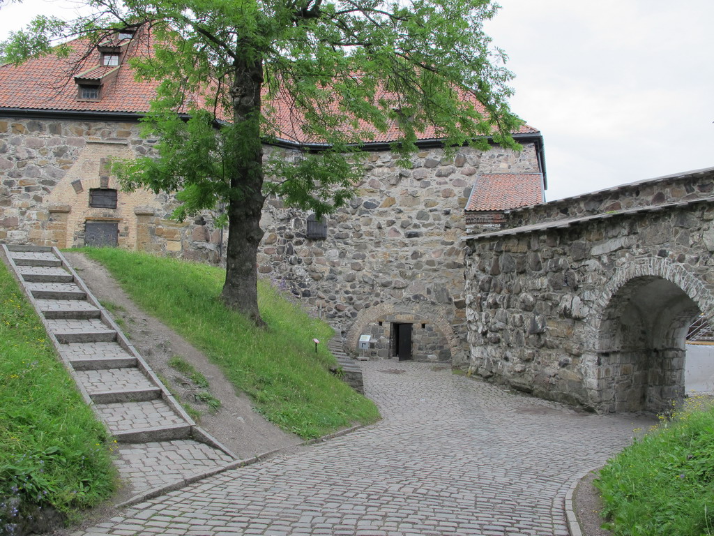 www.VELCL.cz